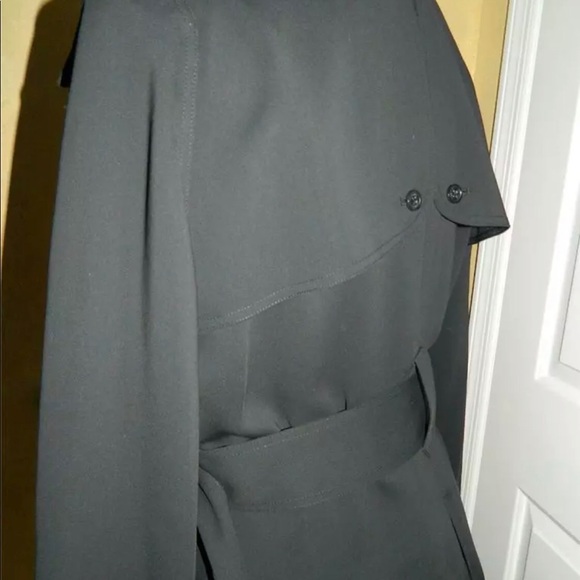 Yansi Fugel Tailored Double Breasted Jacket w/Belt - Picture 4 of 8